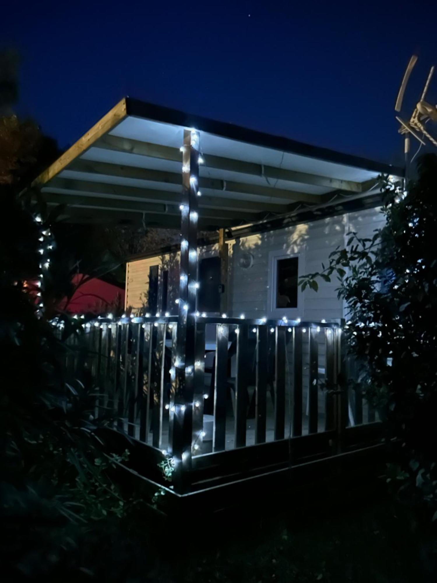 Mobil-Home Au Pied Du Luberon La Roque-d'Antheron Dış mekan fotoğraf